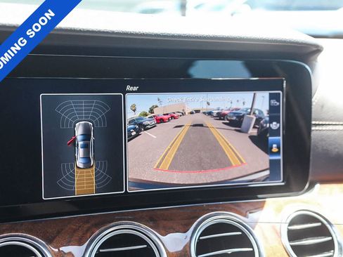 Used 2017 Mercedes-Benz E 300 image 32