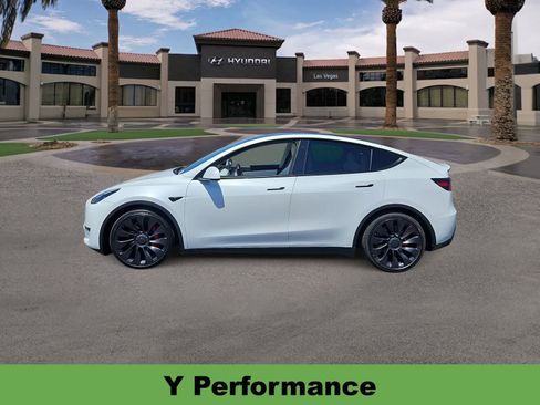 Used 2022 Tesla Model Y Performance AWD/4WD image 5