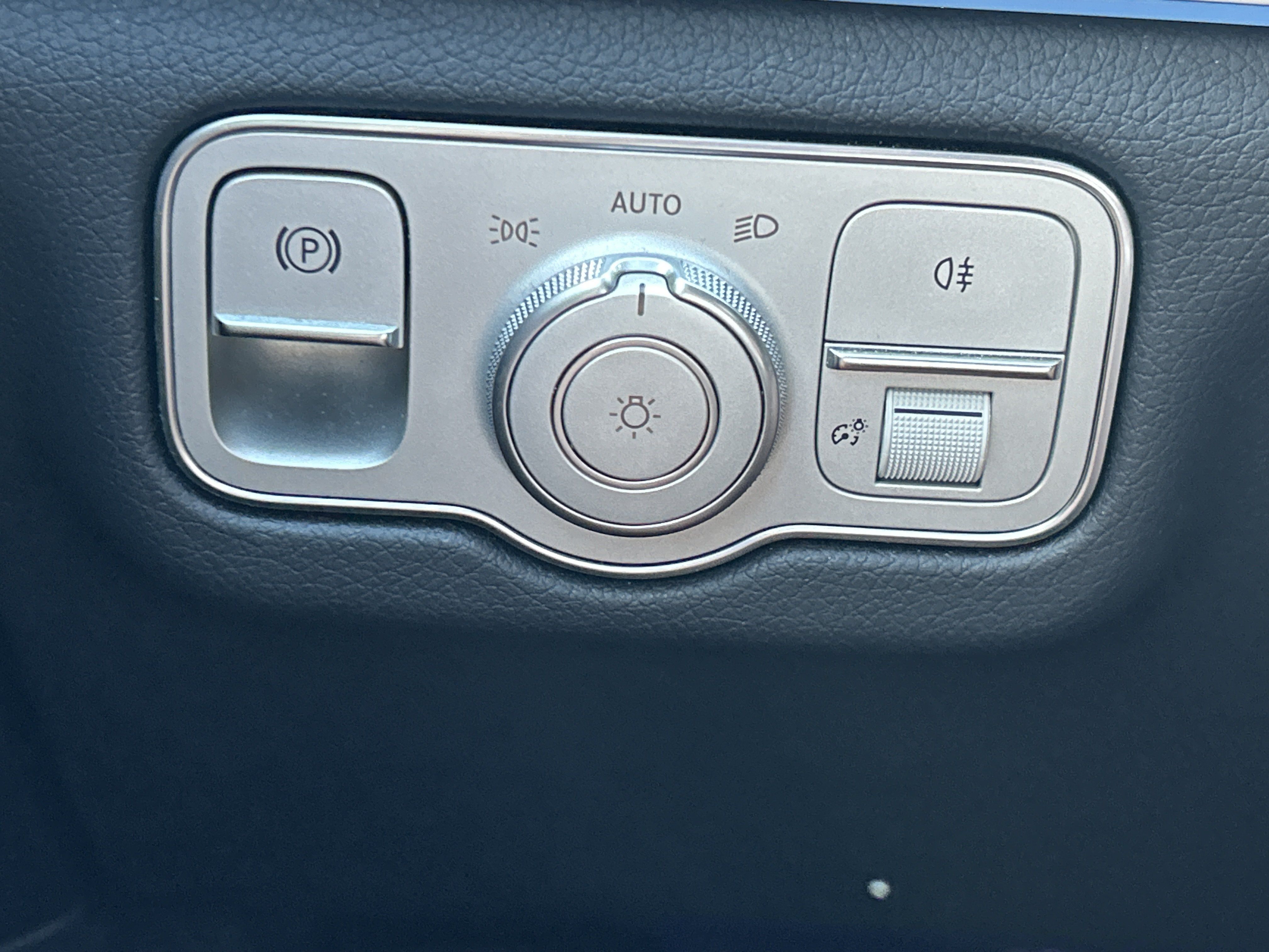 Certified 2024 Mercedes-Benz GLE 350 4MATIC image 22