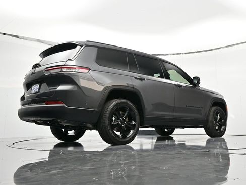 New 2025 Jeep Grand Cherokee L Limited image 52