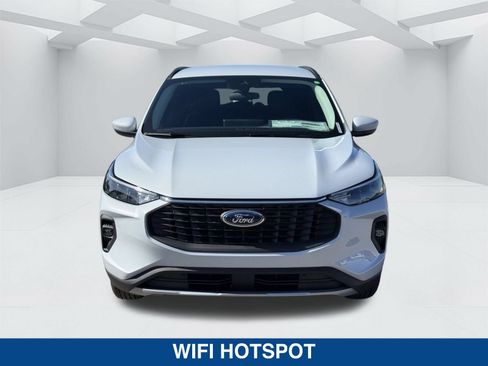 New 2026 Ford Escape SE FWD image 9