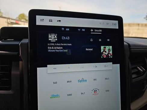 Used 2023 Ford Expedition Platinum image 24