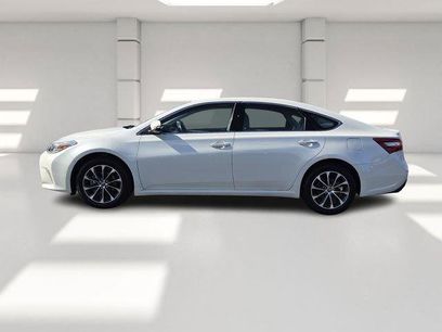 Used 2018 Toyota Avalon XLE Premium w/ All Weather Liner Package