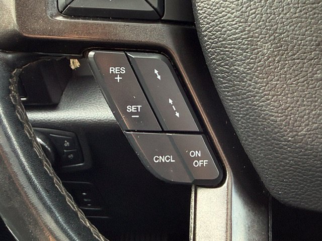 Used 2021 Ford Expedition Limited RWD image 15