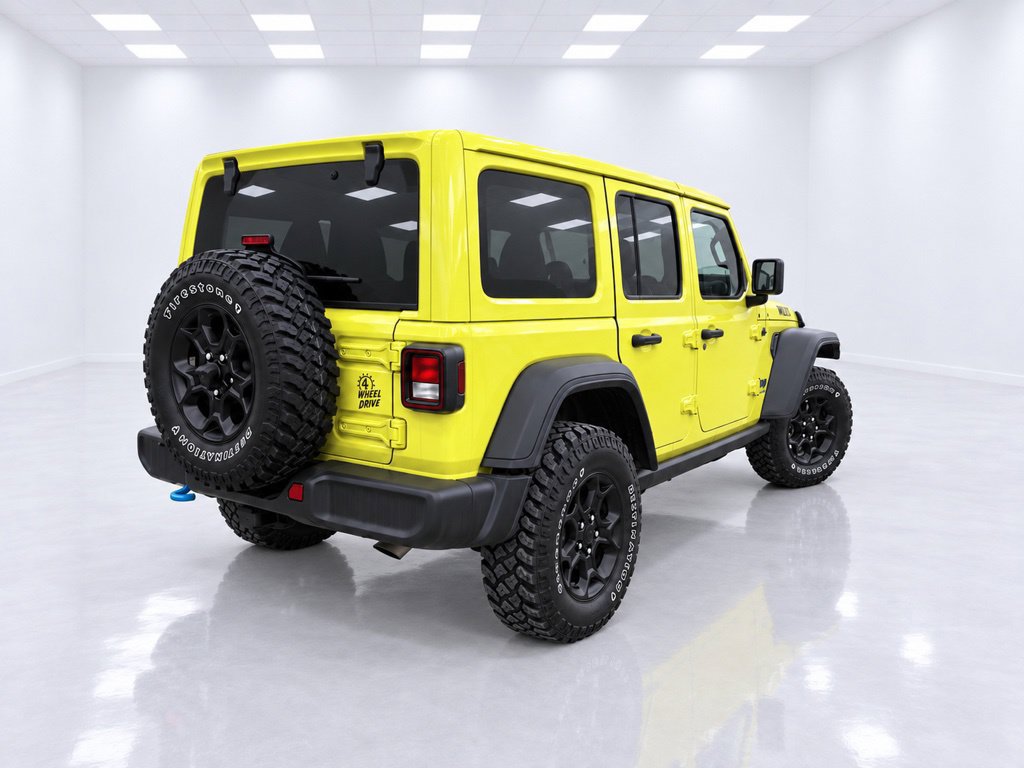 Used 2023 Jeep Wrangler Unlimited w/ Cold Weather Group AWD/4WD image 9