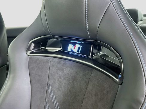 Used 2025 Hyundai Elantra N FWD image 23