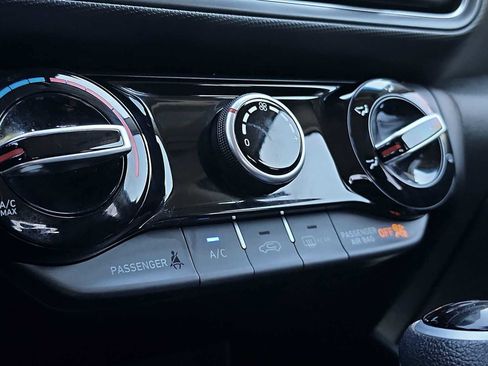 Used 2022 Hyundai Kona SEL w/ Cargo Package image 29