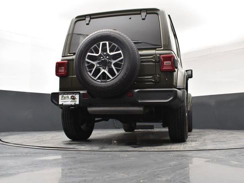 Used 2024 Jeep Wrangler Sahara w/ Technology Group image 17