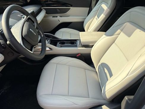 New 2026 Lincoln Nautilus Premier w/ Jet Appearance Package AWD/4WD image 21