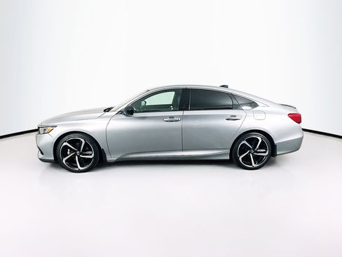 Used 2022 Honda Accord Sport image 4