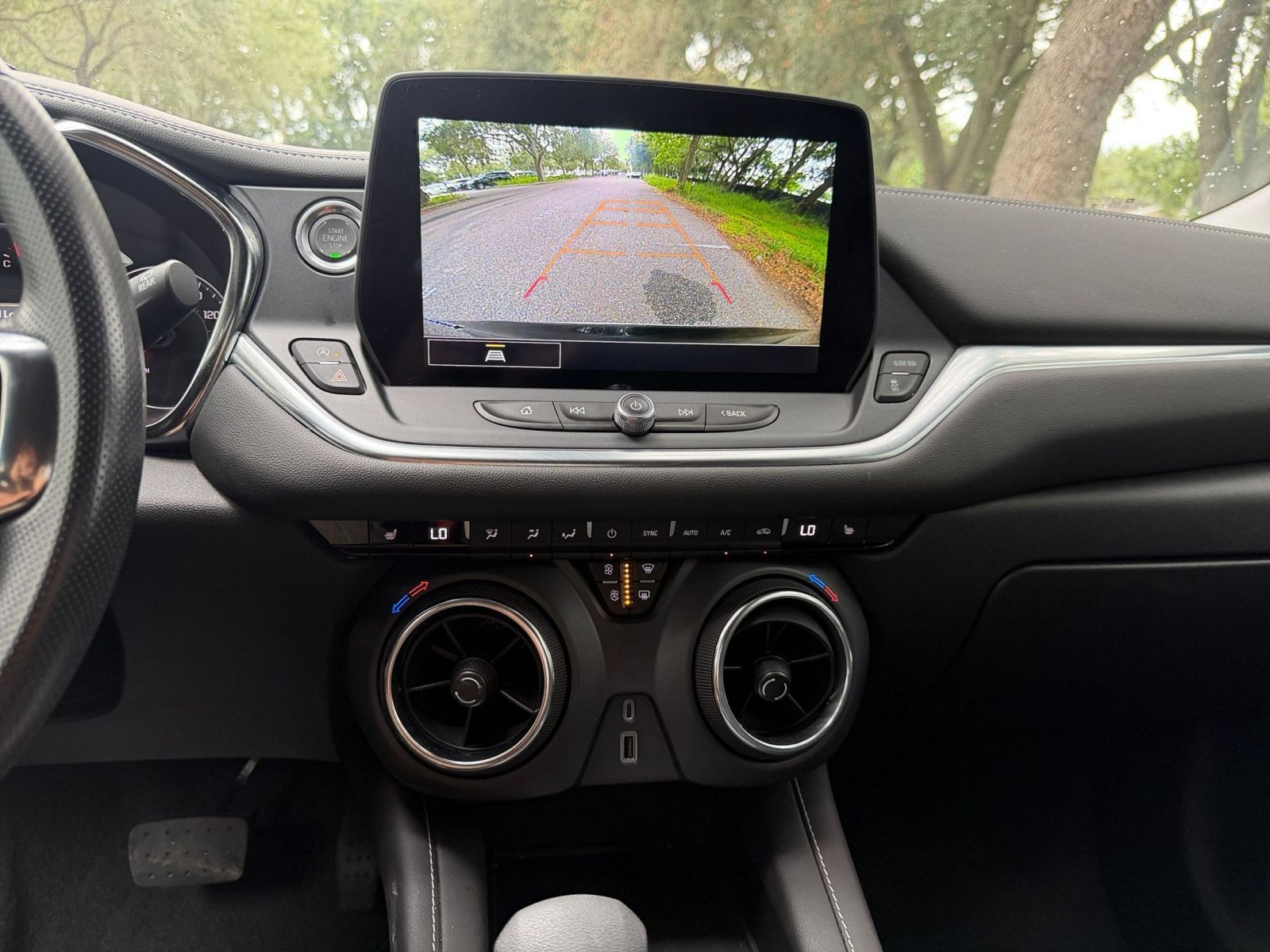 Used 2026 Chevrolet Blazer LT FWD image 16