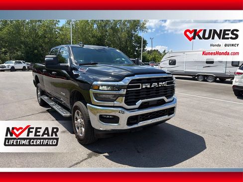Used 2026 RAM 2500 Big Horn AWD/4WD image 1
