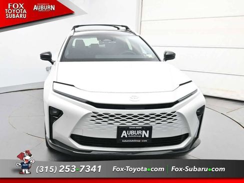 New 2026 Toyota Crown Signia AWD/4WD image 3