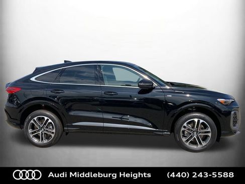 Used 2025 Audi Q5 Premium Plus w/ Premium Plus image 5