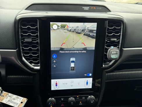 Certified 2024 Ford Ranger XLT w/ Trailer Tow Package image 25