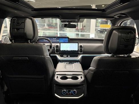 New 2026 Ford Expedition Tremor image 31