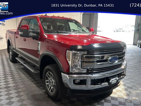 Used 2019 Ford F250 Lariat w/ Lariat Ultimate Package AWD/4WD image 3