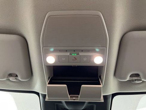 New 2026 Nissan Sentra SR w/ Floor Mat Package FWD image 34