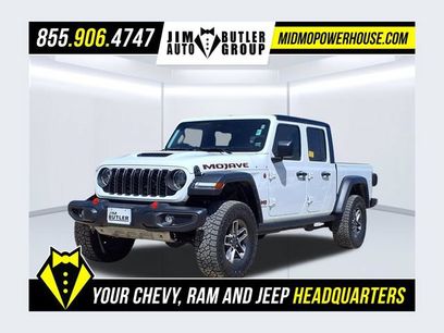 Used 2024 Jeep Gladiator Mojave w/ Technology Group