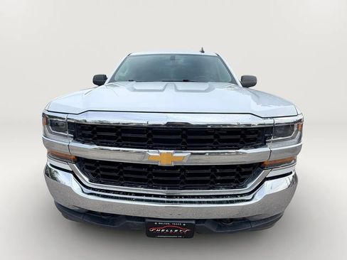 Used 2018 Chevrolet Silverado 1500 LS w/ Trailering Package AWD/4WD image 4