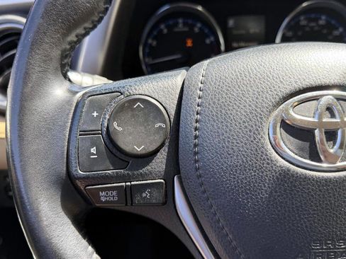Used 2016 Toyota RAV4 Limited AWD/4WD image 30