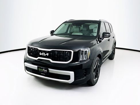 Used 2025 Kia Telluride EX image 3