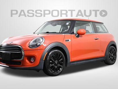 Used 2019 MINI Cooper 2-Door Hardtop w/ Signature Upholstery Package