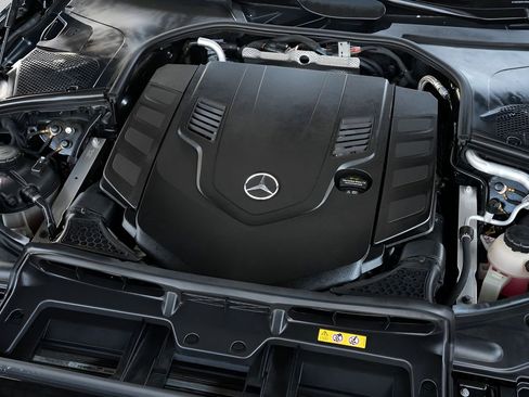 Used 2023 Mercedes-Benz S 580 4MATIC Sedan image 66