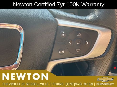 Used 2023 GMC Acadia SLE FWD image 14