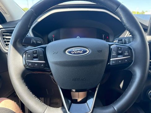Used 2023 Ford Escape Active AWD/4WD image 15