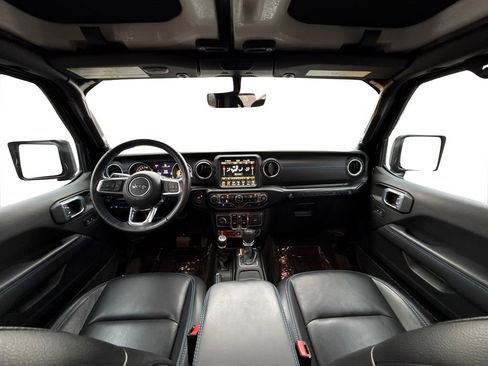 Used 2023 Jeep Wrangler Unlimited Rubicon 4xe w/ Cold Weather Group image 18