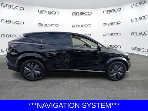 Used 2023 Nissan Ariya AWD image 8