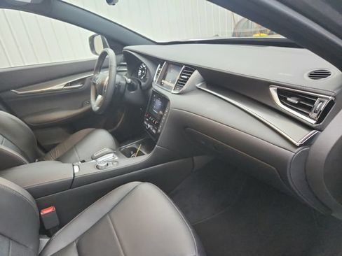 Used 2025 INFINITI QX55 Essential AWD/4WD image 36