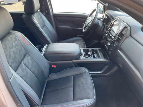 Used 2024 Nissan Titan PRO-4X w/ Off Road Protection Package image 18