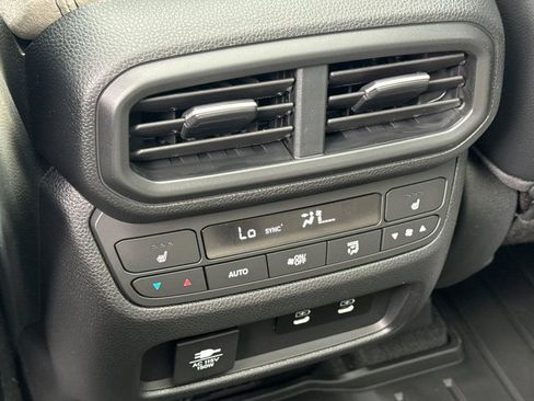 New 2026 Honda Pilot Elite image 18