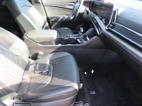 Used 2023 Kia Sportage X-Pro image 11