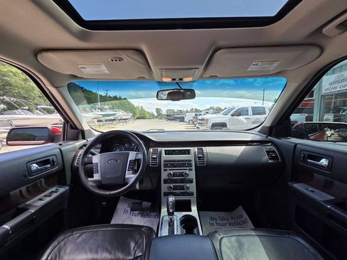 Used 2010 Ford Flex SEL FWD image 18