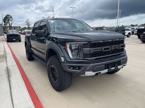 Used 2021 Ford F150 Raptor w/ Equipment Group 801A High AWD/4WD image 3
