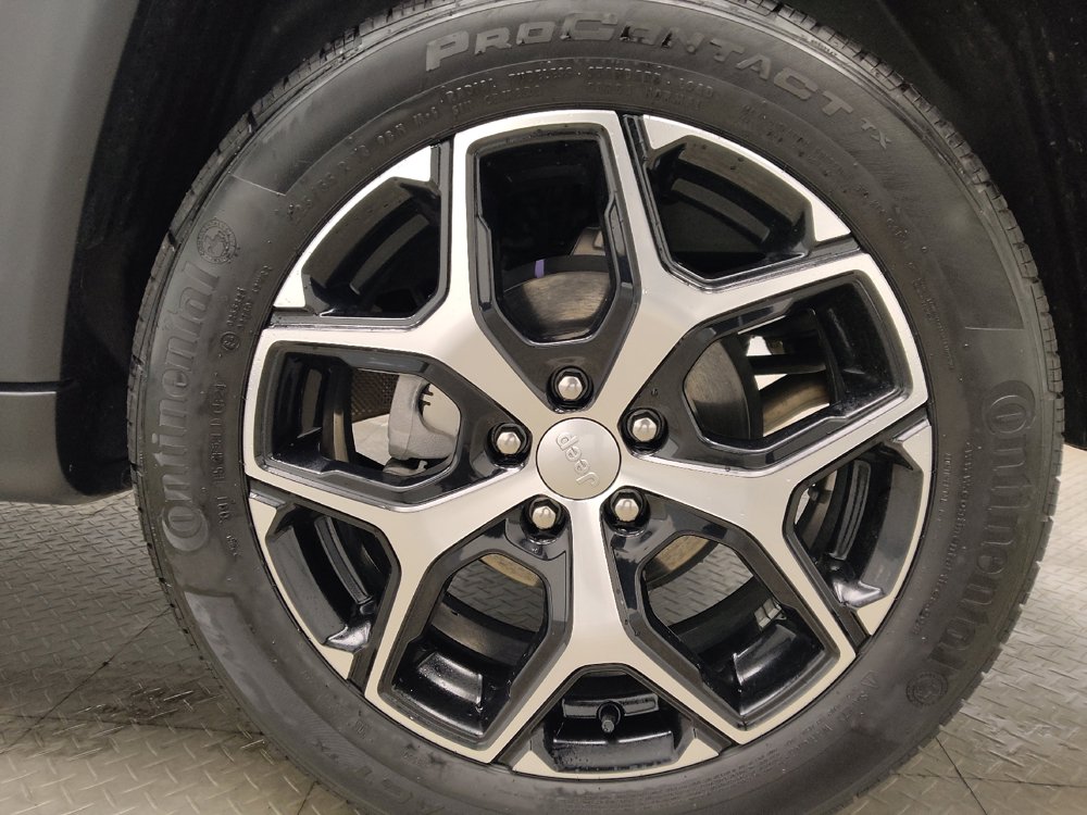 Used 2024 Jeep Compass Limited AWD/4WD image 31