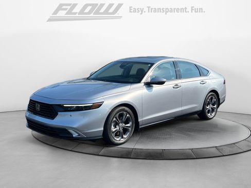 Used 2024 Honda Accord EX-L image 3