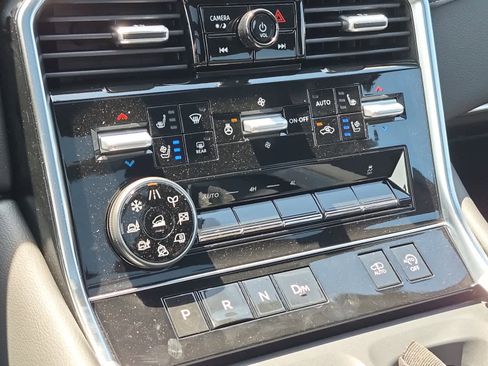 New 2026 Nissan Armada Platinum Reserve AWD/4WD image 17