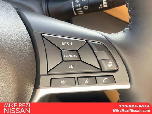 New 2025 Nissan Sentra SV w/ SV Premium Package image 16