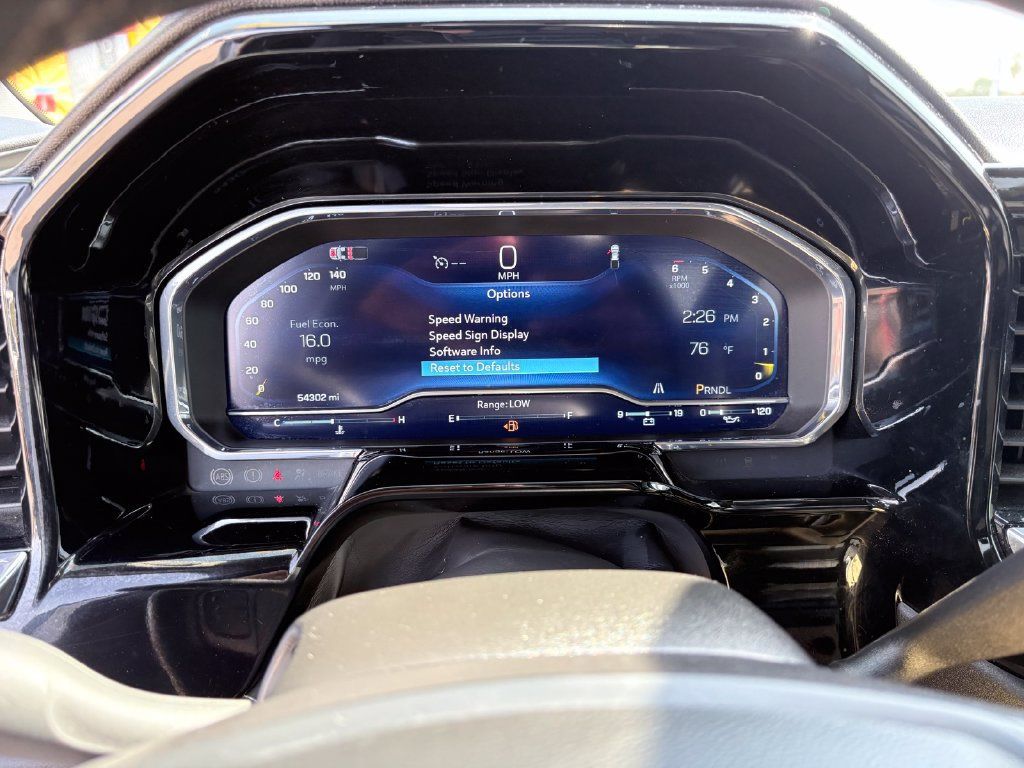 Used 2025 Chevrolet Silverado 1500 LT RWD image 21
