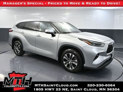 Used 2021 Toyota Highlander XLE