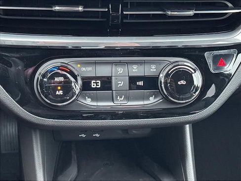 New 2026 Buick Envista Sport Touring w/ Convenience I Package FWD image 32