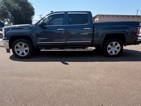 Used 2018 GMC Sierra 1500 SLT AWD/4WD image 4