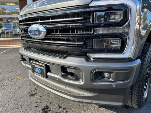 New 2026 Ford F350 Platinum w/ FX4 Off-Road Package image 19