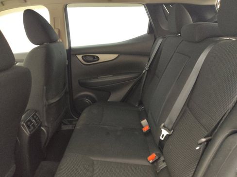 Used 2020 Nissan Rogue Sport S FWD image 18
