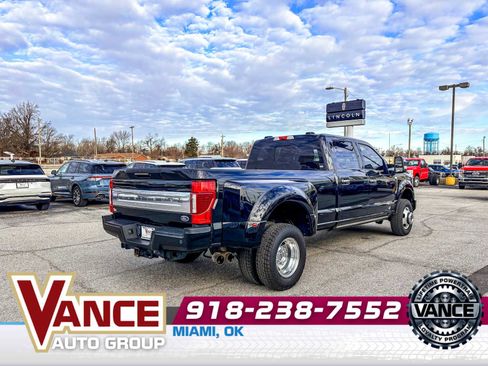 Used 2022 Ford F350 Platinum image 7