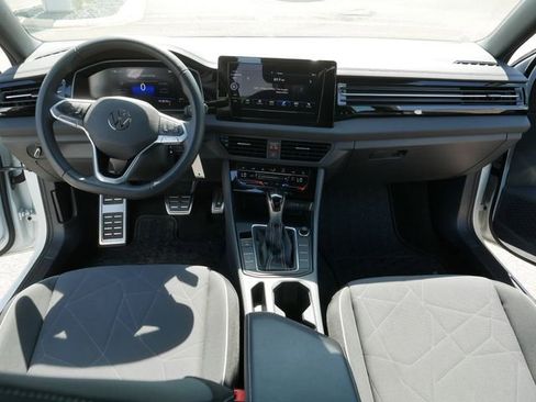 Certified 2026 Volkswagen Jetta Sport FWD image 19